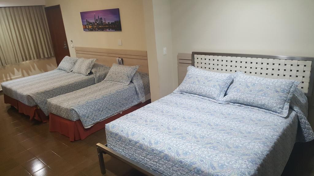 Hotel Internacional Кампо Гранде Екстериор снимка